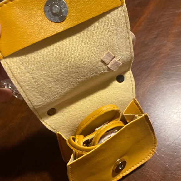 Hello Kitty Purse. New In Package. - Picture 6 of 8